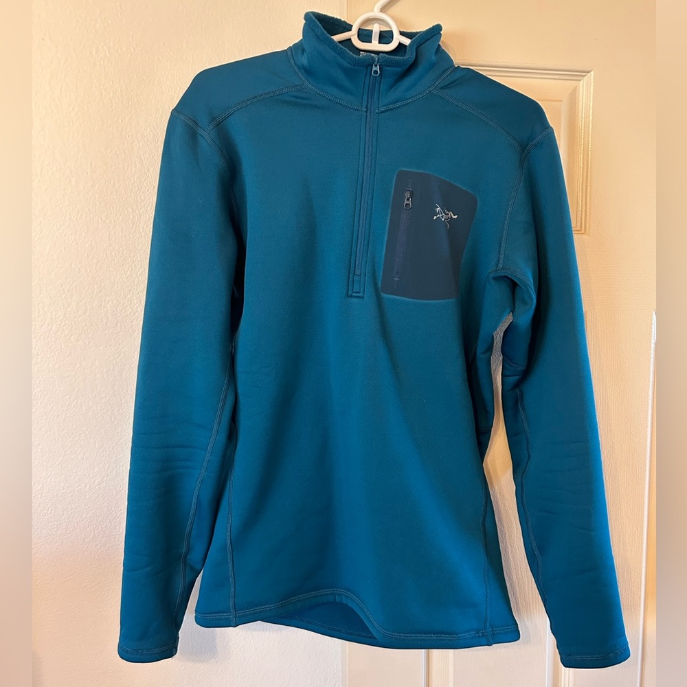 Arcteryx quarter zip blue medium jacket
